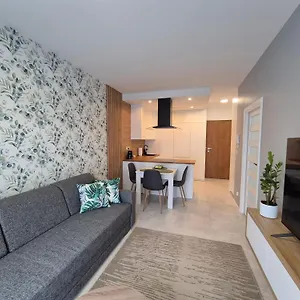 Zacisze 4 Apartament