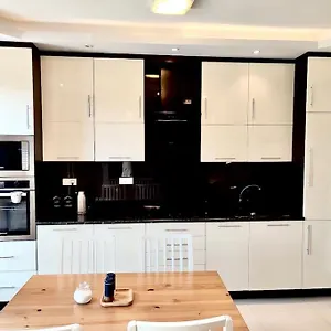 Nowoczesny Na Pradze Apartament